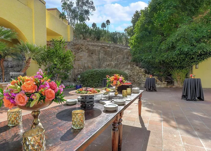 Hilton Phoenix Tapatio Cliffs Resort
